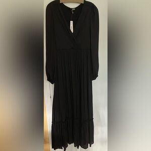 Aqua Classic Black Long Sleeve Dress
